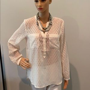 💙Beige GAP blouse